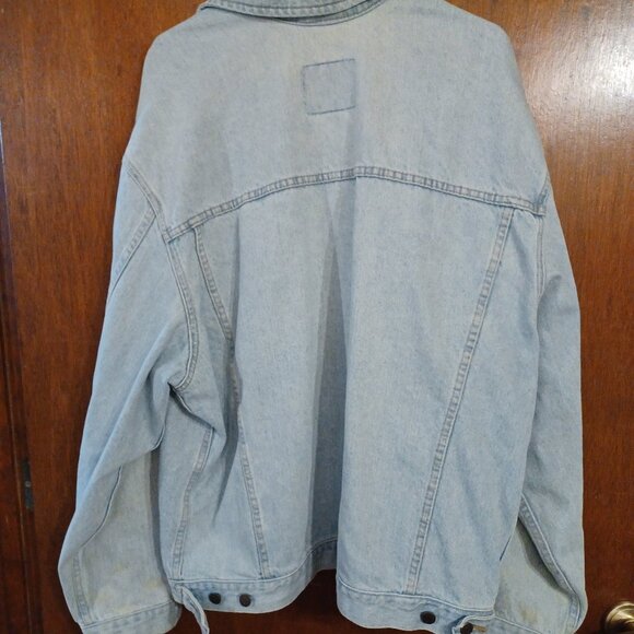 Faded Glory XXL denim jacket with extra pockets, stained - Picture 9 of 9